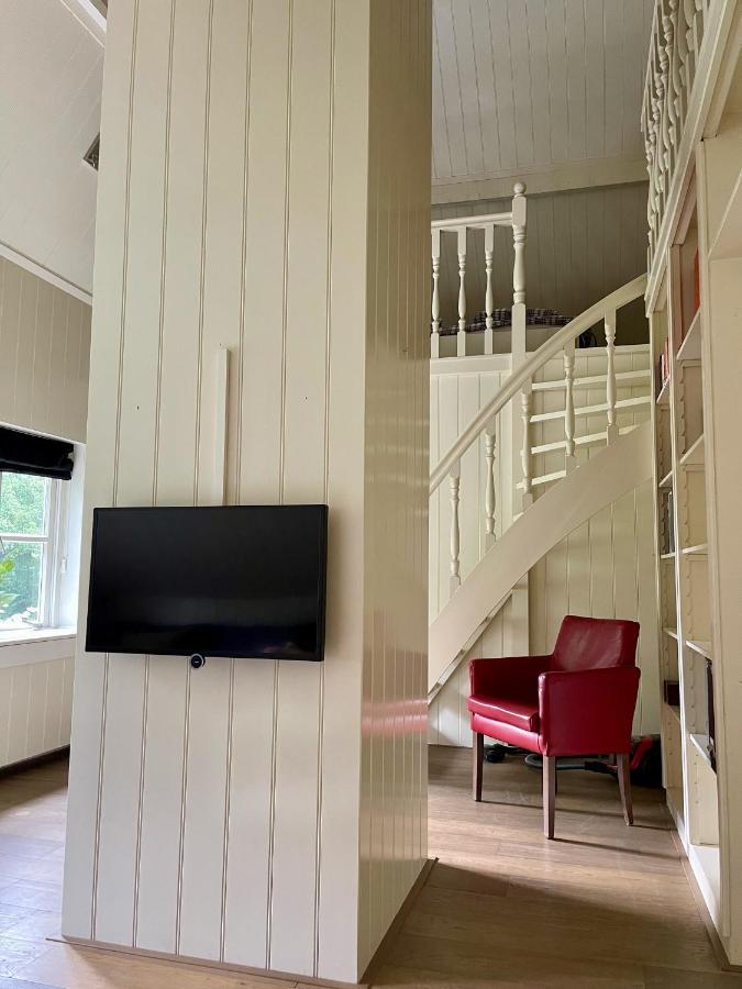 Karibu Het Voorhuis 2 Tot 6 Persoons Luxe Slaapkamers Met Een Mooie Woonkeuken Daarle Exterior foto